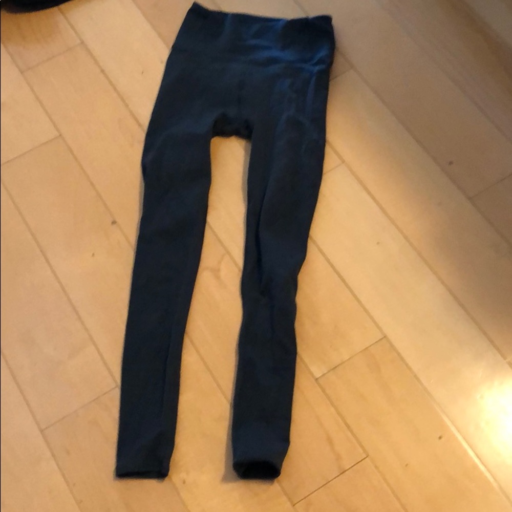 Lululemon mesh leggings